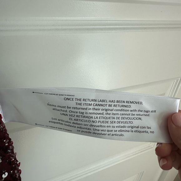 Mac Duggal Sequin V Neck Flutter Cap Sleeve Trumpet Dress Garnet NwT - Picture 8 of 12